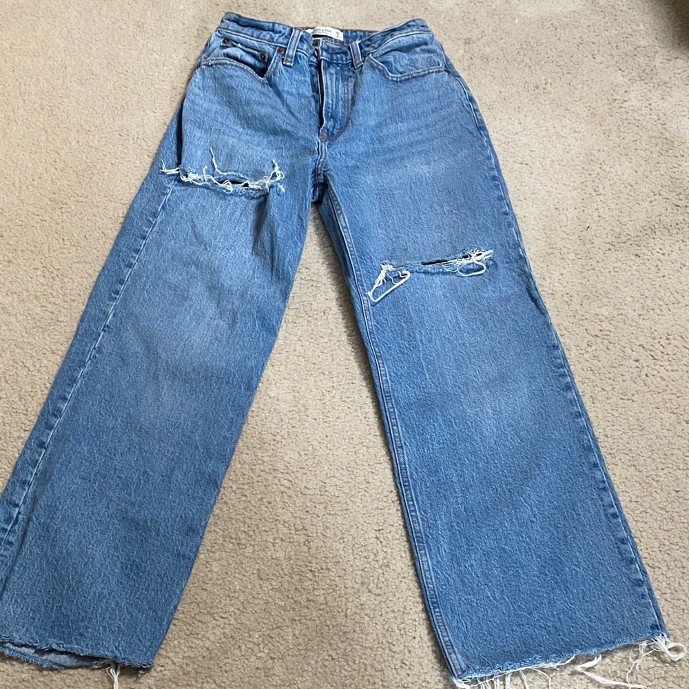 Abercrombie & Fitch Blue relaxed Leg Jeans